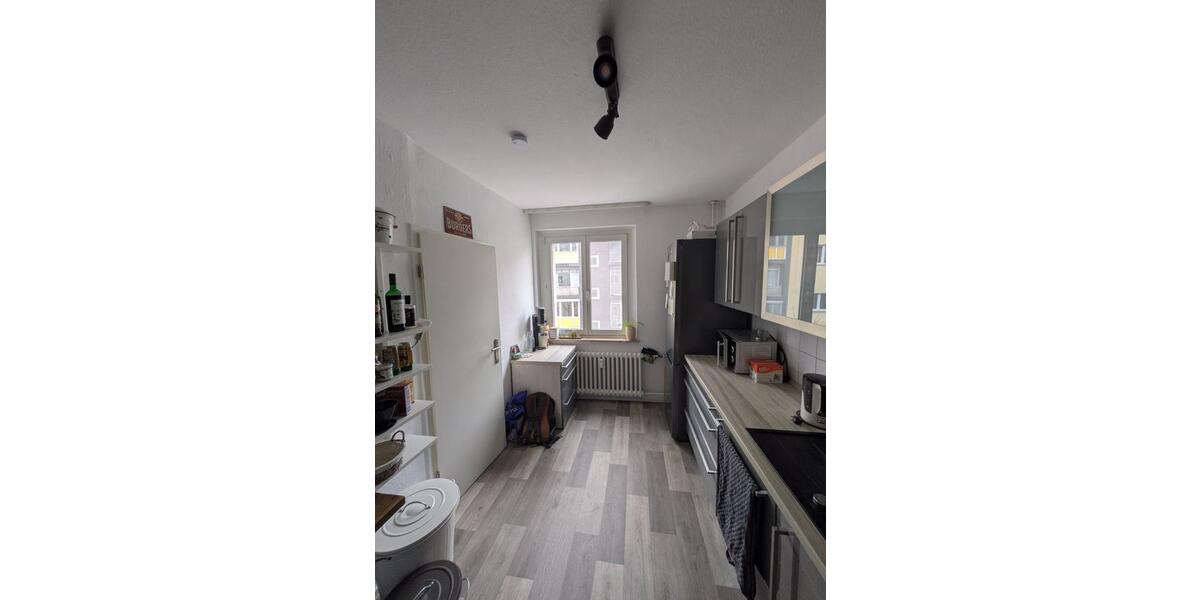Etagenwohnung Köln Lindenthal - 3 Zimmer, 75 m&sup2;, 1.400&euro; | Angebot:25448235