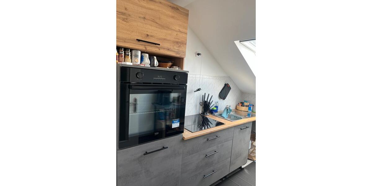 Dachgeschoßwohnung Brühl - 2 Zimmer, 55 m&sup2;, 700&euro; | Angebot:26397807