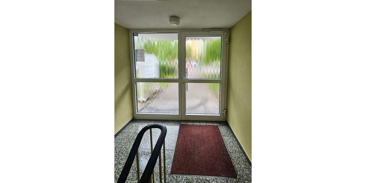 Gepflegte Eigentumswohnung mit Balkon + PKW Stellplatz in ruhiger Anwohnerlage! 51145 Köln - Eil. 3 zimmer