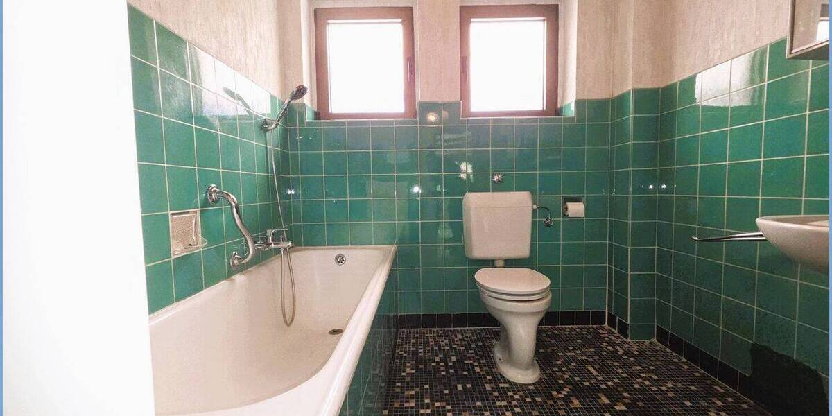 Mehrfamilienhaus, Wohnhaus Pulheim Stommeln - 7 Zimmer, 151 m&sup2;, 500.000&euro; | Angebot:26388955