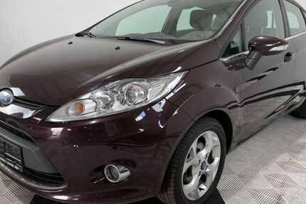 Ford Fiesta 204.559 km 2.499 &euro; Bonn - Dottendorf 53129