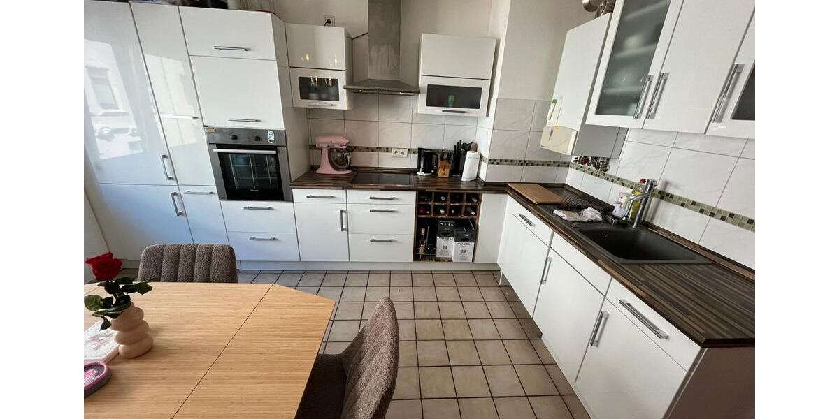 Etagenwohnung Köln Kalk - 3 Zimmer, 66 m&sup2;, 325.000&euro; | Angebot:27146046