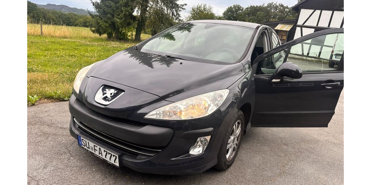 Peugeot 308 97.000 km 3.500 &euro; lohmar 53797