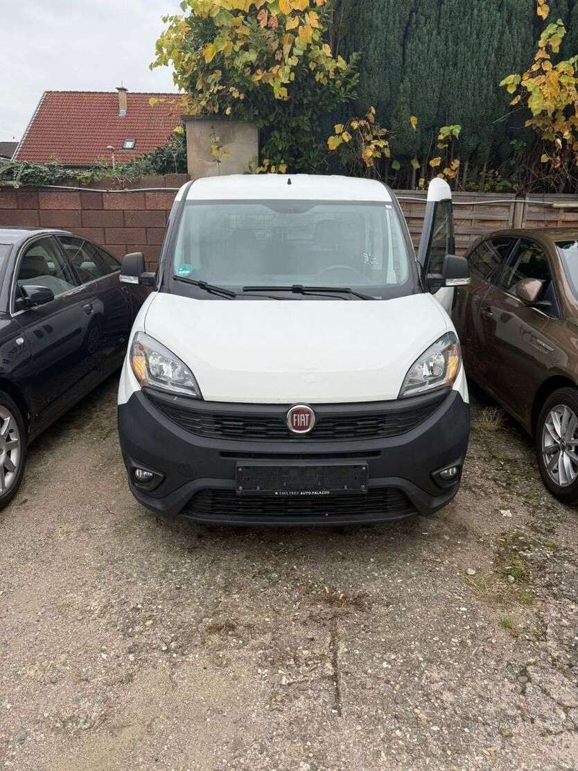 Fiat Doblo 176.000 km 7.990 € Bonn 53123