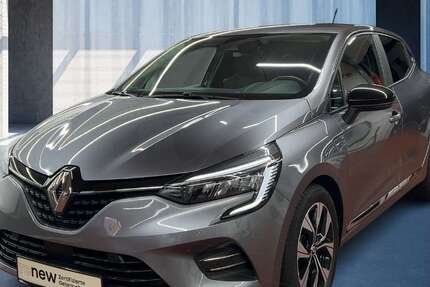 Renault Clio 37.660 km 13.920 &euro; Köln 50939