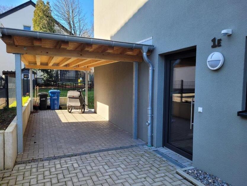 Traumhaus mit moderner Ausstattung und Carport nahe Bürgerbusch
