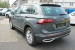VW Tiguan 2,0 TDi 4-Mo DSG Navi AHK SOFORT !! 30 km 43.300 € Bonn 53225