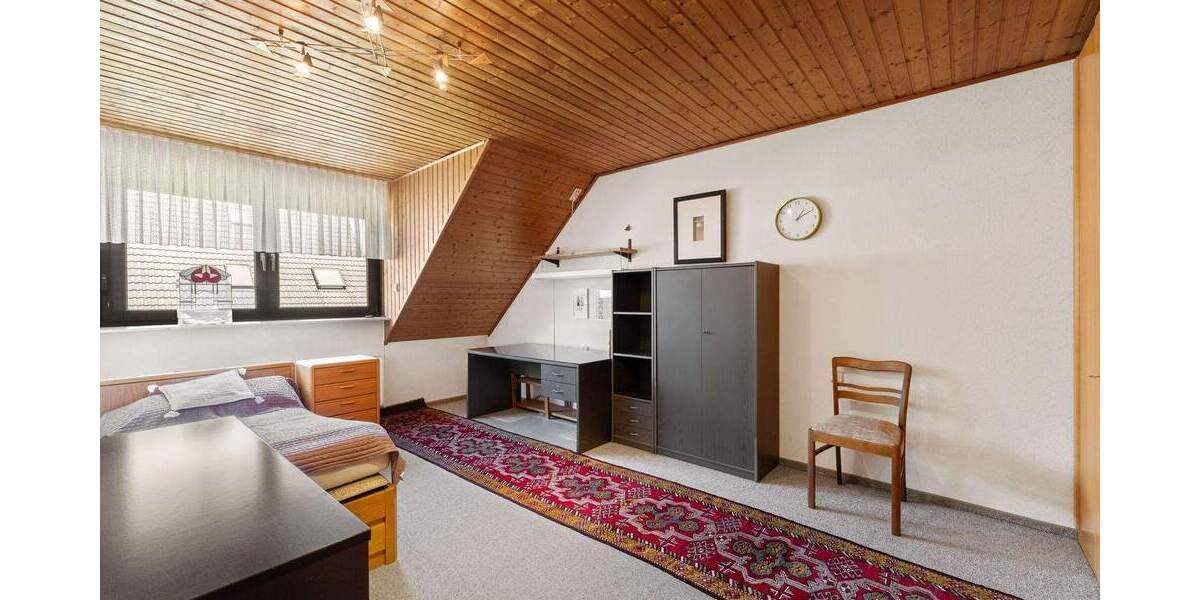 Reihenmittelhaus Köln Zündorf - 5 Zimmer, 160 m&sup2;, 629.000&euro; | Angebot:23948804