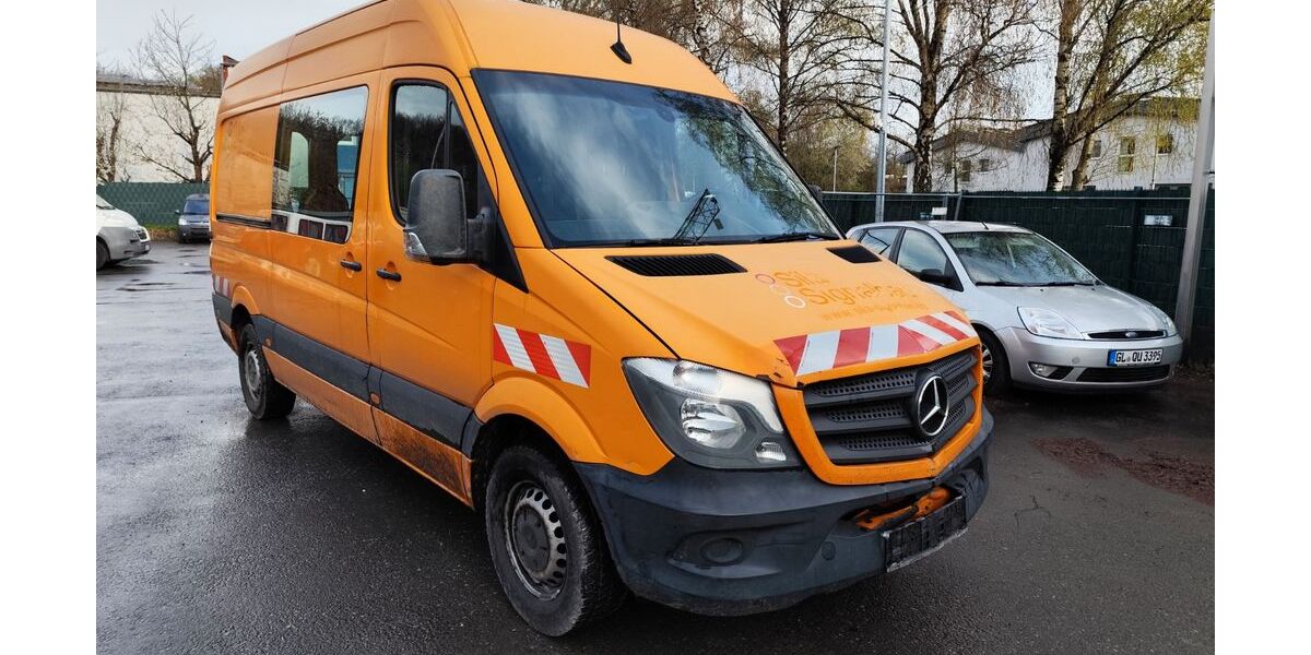 Mercedes-Benz Sprinter 445.000 km 6.000 &euro; Bergisch Gladbach 51469