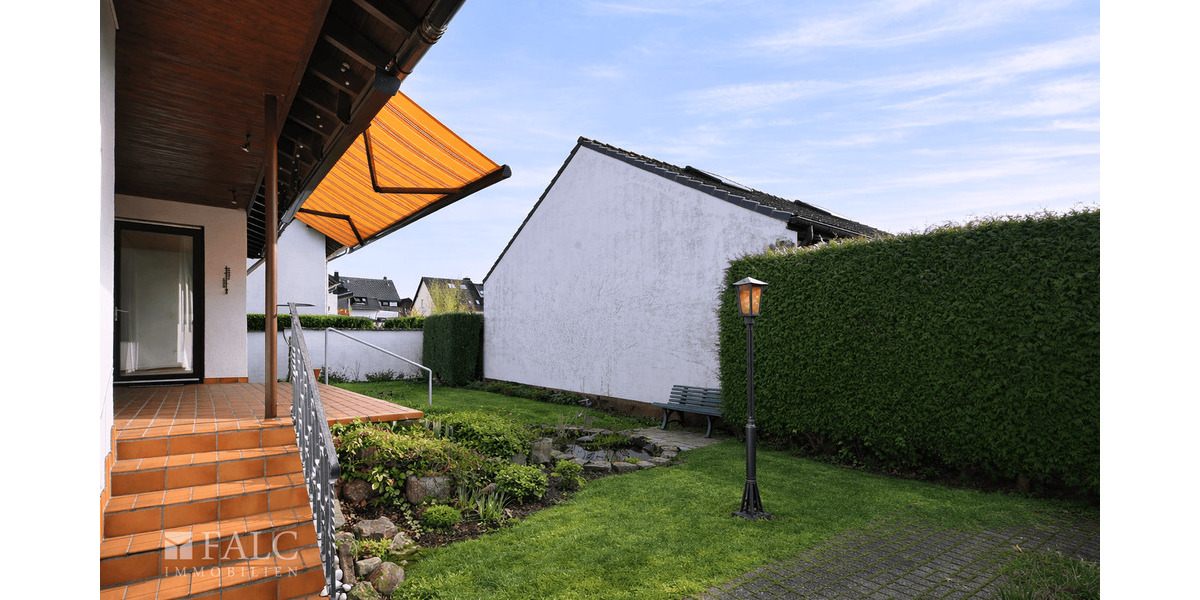 Einfamilienhaus Köln Zündorf - 1 Zimmer, 130 m&sup2;, 549.000&euro; | Angebot:25645043