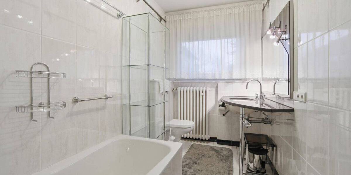 Einfamilienhaus Haan - 4 Zimmer, 137 m&sup2;, 499.000&euro; | Angebot:26826290