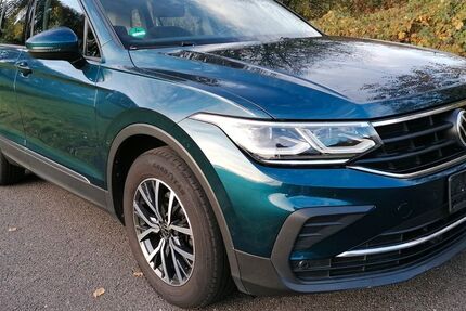 VW Tiguan 100.000 km 23.375 &euro; Rösrath 51503