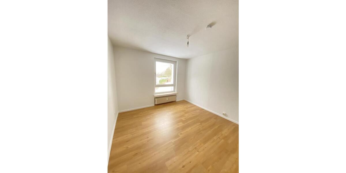 Erdgeschoßwohnung Solingen - 2 Zimmer, 52 m&sup2;, 549&euro; | Angebot:25249309