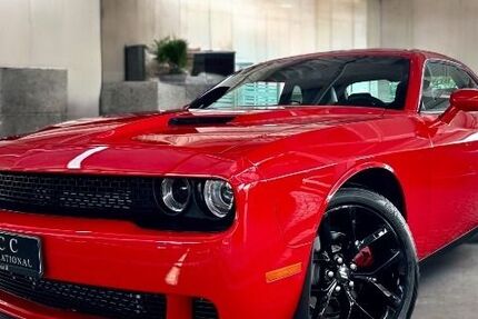 Dodge Challenger 18.983 km 37.390 € Troisdorf/Spich 53842