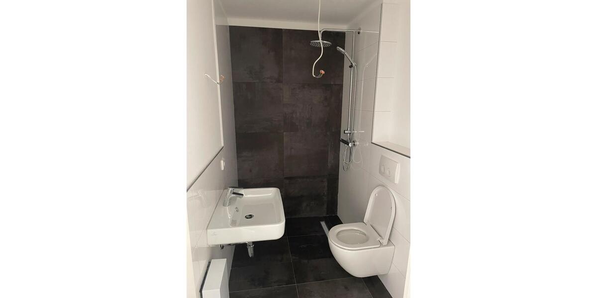 LUXUS APARTMENT MIT BALKON IN TOP LAGE - ERSTBEZUG 1 zimmer