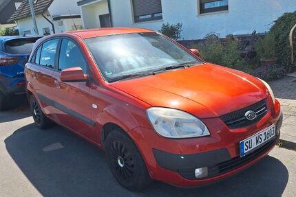 Kia Rio 153.000 km 3.000 &euro; Sankt Augustin 53757
