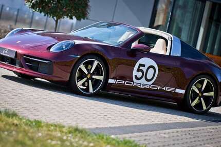Porsche 911 2.933 km 241.000 &euro; Köln 50858