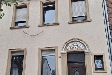 Haus zum Mieten in Euskirchen 1.449 € 132 m²