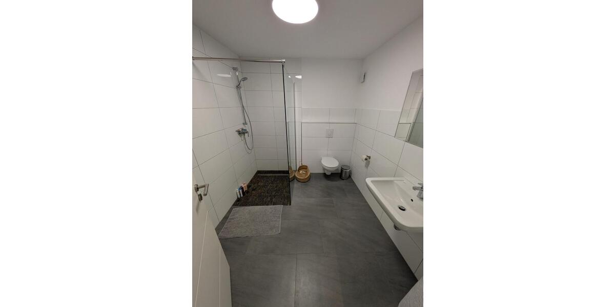 Modernes Reihenhaus in Lützenkirchen 6 zimmer