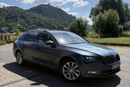 Skoda Superb 180.000 km 13.000 &euro; Bonn 53179