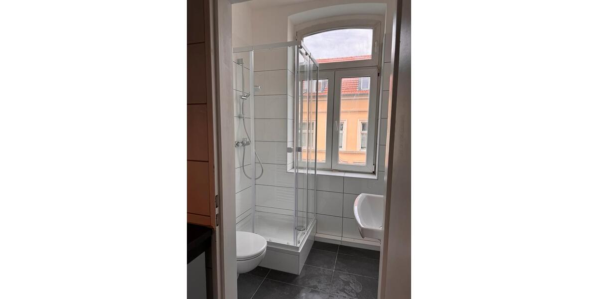 Etagenwohnung Köln Ehrenfeld - 17 Zimmer, 28 m&sup2;, 760&euro; | Angebot:26439659