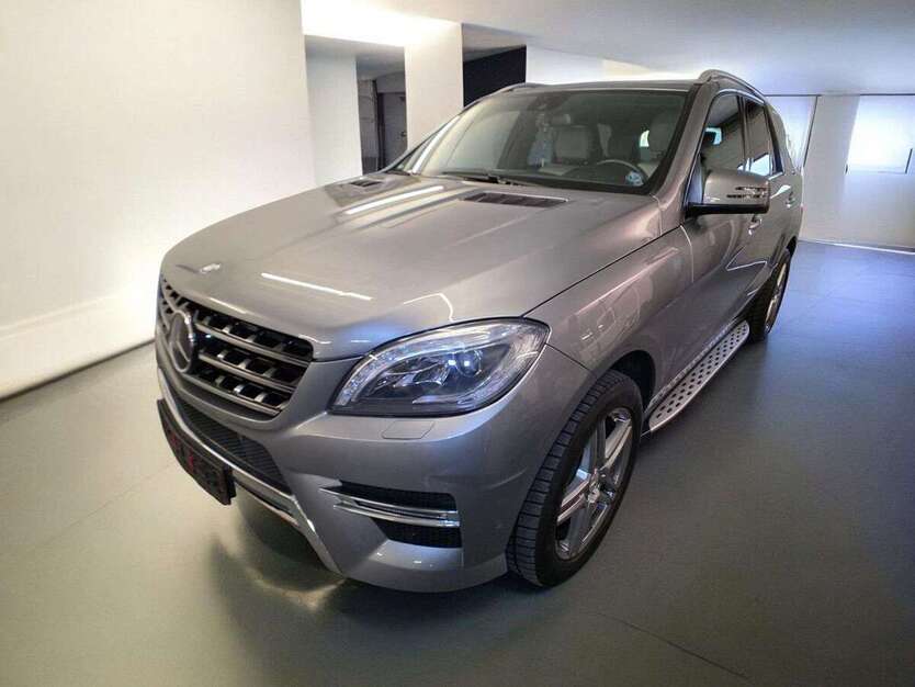 Mercedes-Benz ML 500 90.600 km 36.990 € Troisdorf 53842
