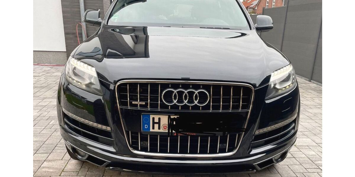 Audi Q7 215.000 km 9.100 &euro; Solingen 42719