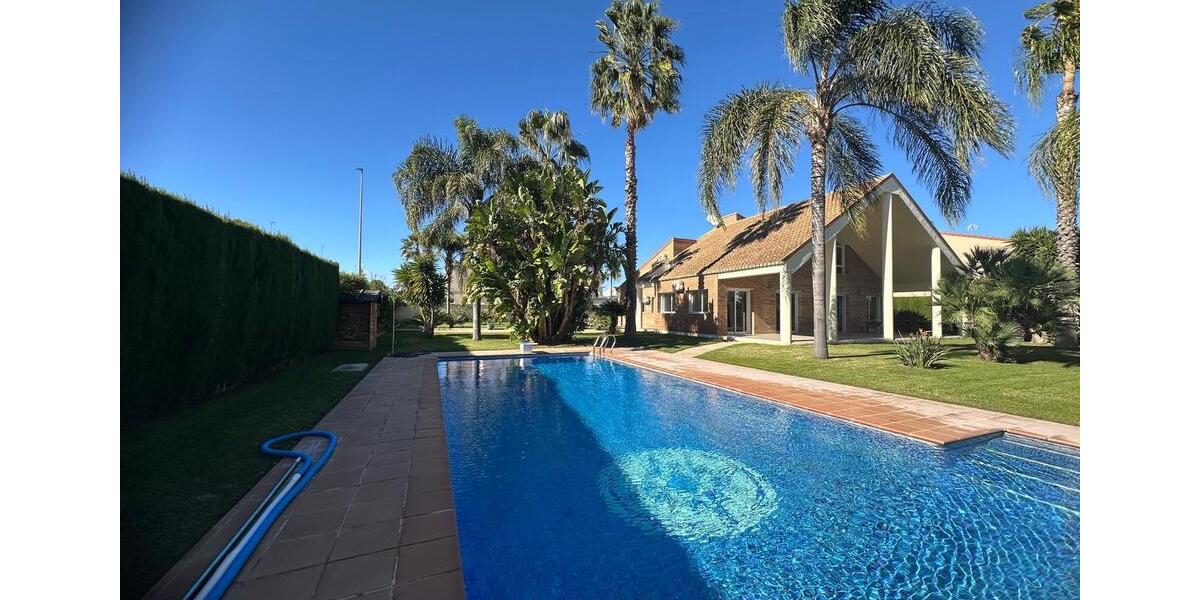 Moderne Villa in Valencia 7 zimmer