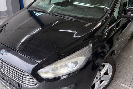 Ford S-Max 182.070 km 12.590 &euro; Köln 50829