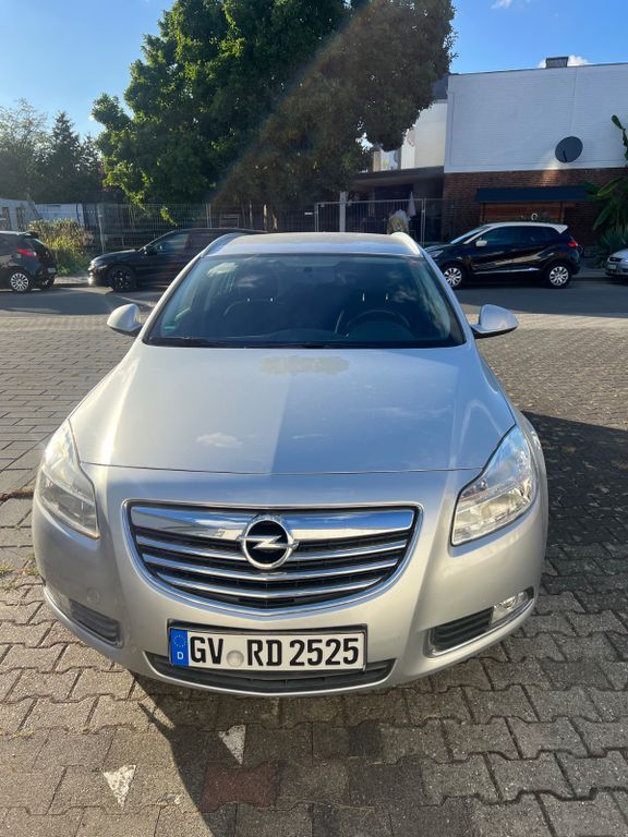 Opel Insignia 241.212 km 3.500 € Grevenbroich 41516