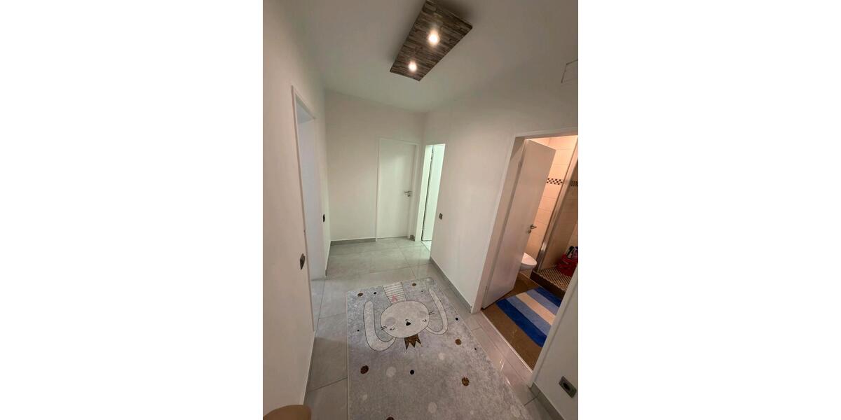 Etagenwohnung Leverkusen Bergisch Neukirchen - 4 Zimmer, 84 m&sup2;, 270.000&euro; | Angebot:24646498