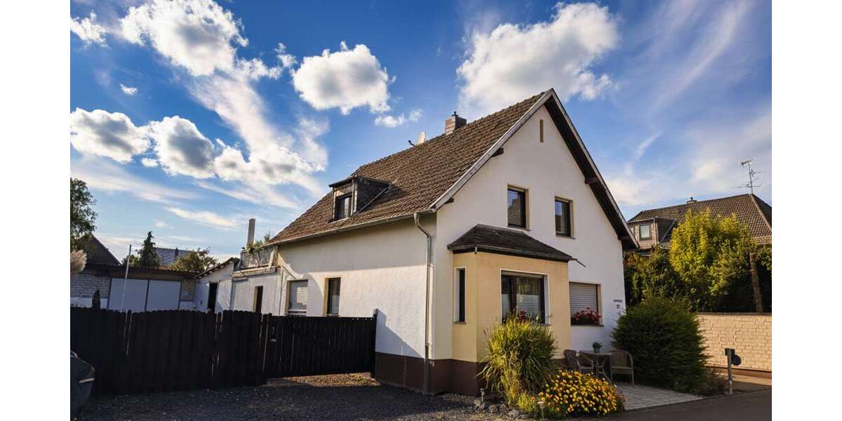 Haus zum Kaufen in Bornheim 597.000 € 175 m² 5 zimmer
