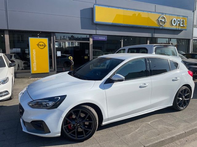 Ford Focus 85.144 km 21.950 &euro; Brühl 50321
