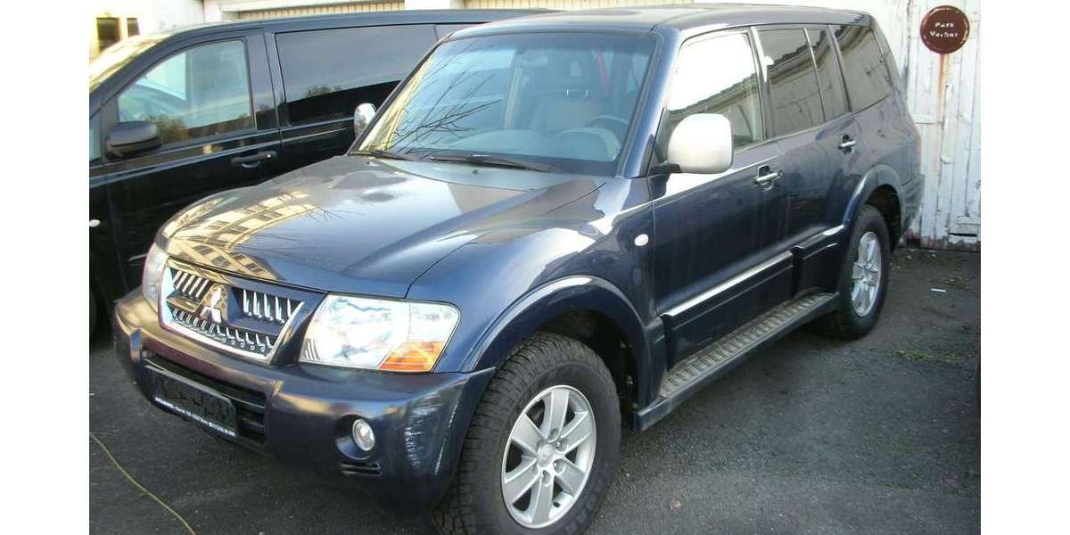 Mitsubishi Pajero 318.000 km 5.890 &euro; Bonn 53115