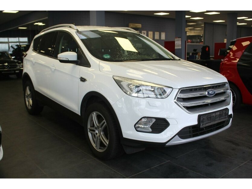 Ford Kuga 1.5 EcoBoost 2x4 ST-Line 105.030 km 14.980 € Euskirchen 53881