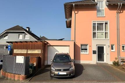 Haus Hennef (Sieg) - 6 Zimmer, 145 m&sup2;, 499.990&euro; | Angebot:25268628