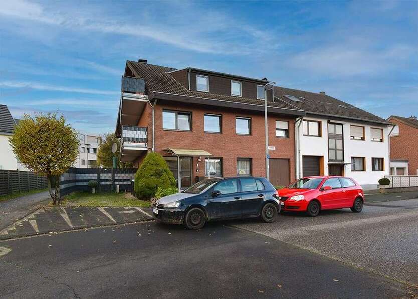 Haus zum Kaufen in Euskirchen 598.000 € 280 m²
