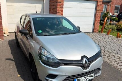 Renault Clio 94.000 km 7.499 &euro; Wesseling 50389
