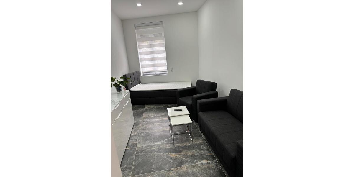 Erdgeschoßwohnung Köln Mülheim - 1 Zimmer, 28 m&sup2;, 1.000&euro; | Angebot:26429962