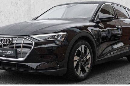 Audi e-tron 32.601 km 30.850 € Düsseldorf 40549