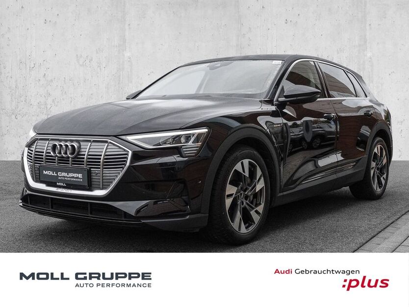 Audi e-tron 32.601 km 30.850 € Düsseldorf 40549