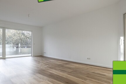 ***Provisionsfrei*** Oberpleis: Moderne Erdgeschoßwohnung mit Balkon am Pleisbach
