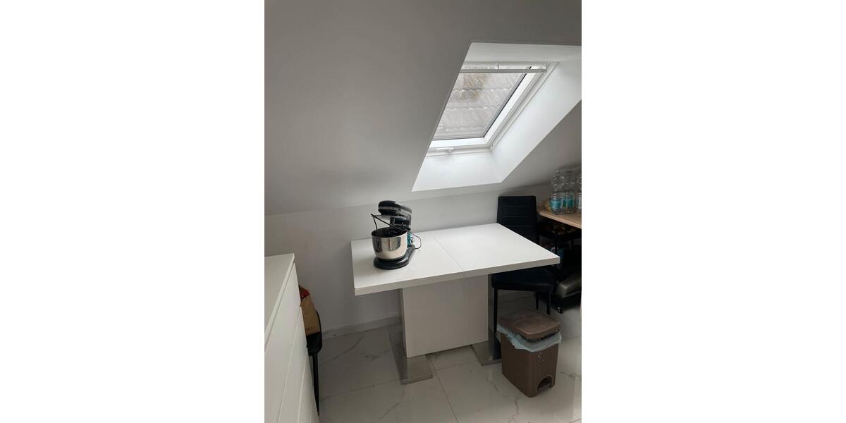 Dachgeschoßwohnung Köln Rodenkirchen - 3 Zimmer, 60 m&sup2;, 900&euro; | Angebot:26385469