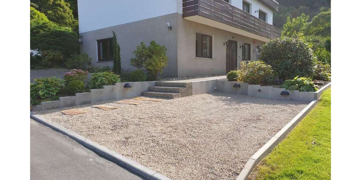 Etagenwohnung Rösrath - 3 Zimmer, 87 m&sup2;, 1.150&euro; | Angebot:27032860