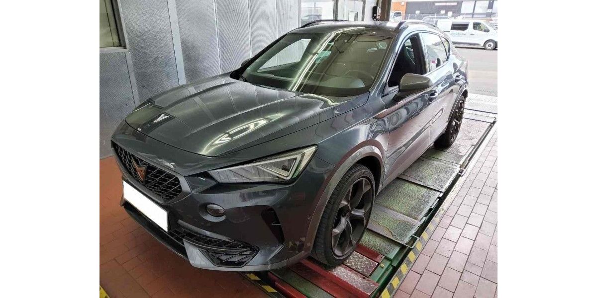 Cupra Formentor 22.665 km 29.870 &euro; Hennef 53773