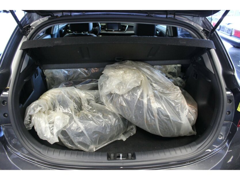 Kia Rio 1.0 T-GDI 120 GT Line 83.147 km 12.980 € Euskirchen 53881