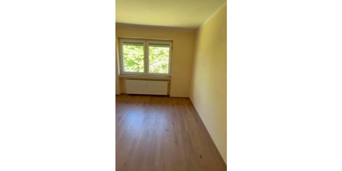 Etagenwohnung Brühl - 2 Zimmer, 70 m&sup2;, 1.480&euro; | Angebot:25937186