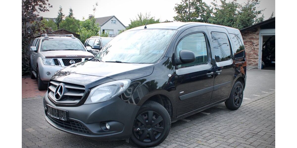 Mercedes-Benz Citan 218.000 km 5.900 &euro; Köln 51145