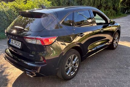 Ford Kuga 49.500 km 20.899 &euro; Köln 50825