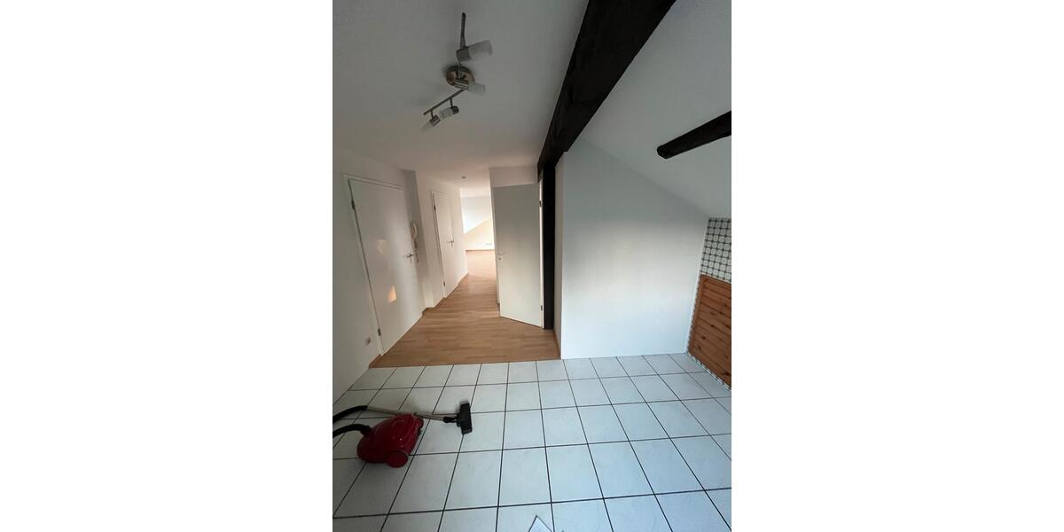 Dachgeschoßwohnung Köln Chorweiler - 2 Zimmer, 54 m&sup2;, 700&euro; | Angebot:24951276